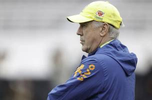 Carlo Ancelotti comanda treino da Seleção Brasileira (Foto: Rafael Ribeiro/CBF)