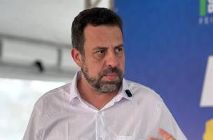 Governo pode pedir urgência para votar fim da escala 6x1, diz Boulos (Foto: Reprodução)