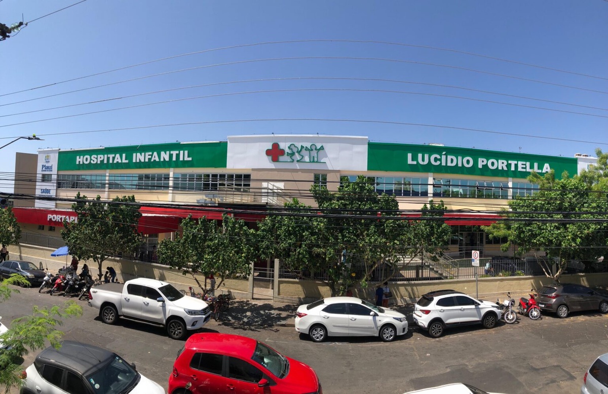 Hospital infantil amplia número de cirurgias para correção de escoliose.