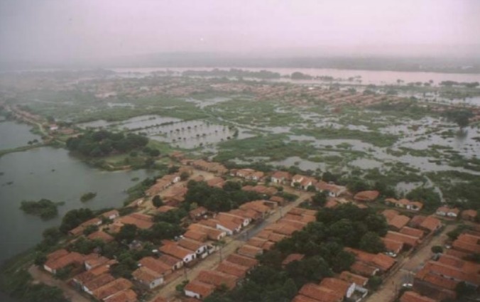 Inundação em Teresina no ano de 2004. Região das Lagoas do Norte