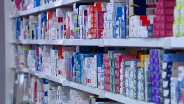 Lei permite farmácias em mercados, mas mantém exigências sanitárias rigorosas