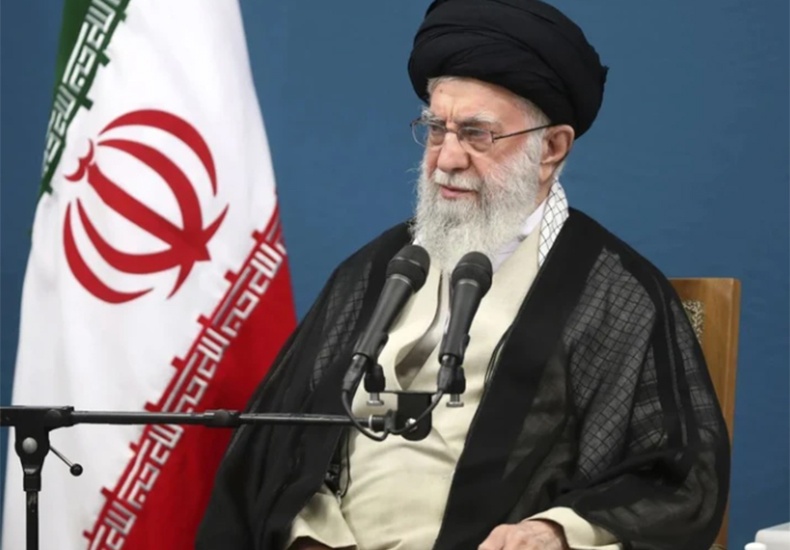 Mídia estatal do Irã confirma morte de Ali Khamenei após ataque conjunto