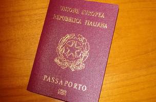 Passaporte Italiano. (Foto: Reza luke via Wiki Commons)