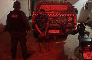 Suspeito foi conduzido à Central de Flagrantes (Foto: Divulgação/RONE)