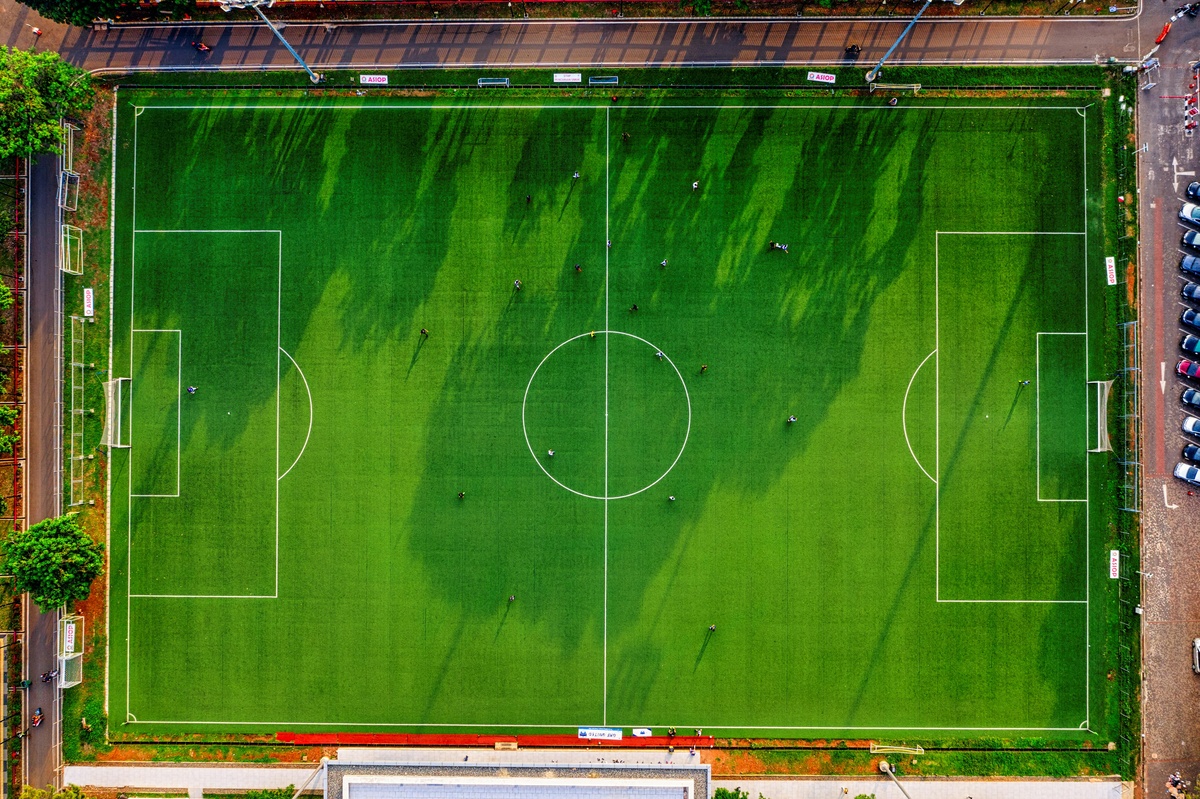 Vista superior do campo de futebol