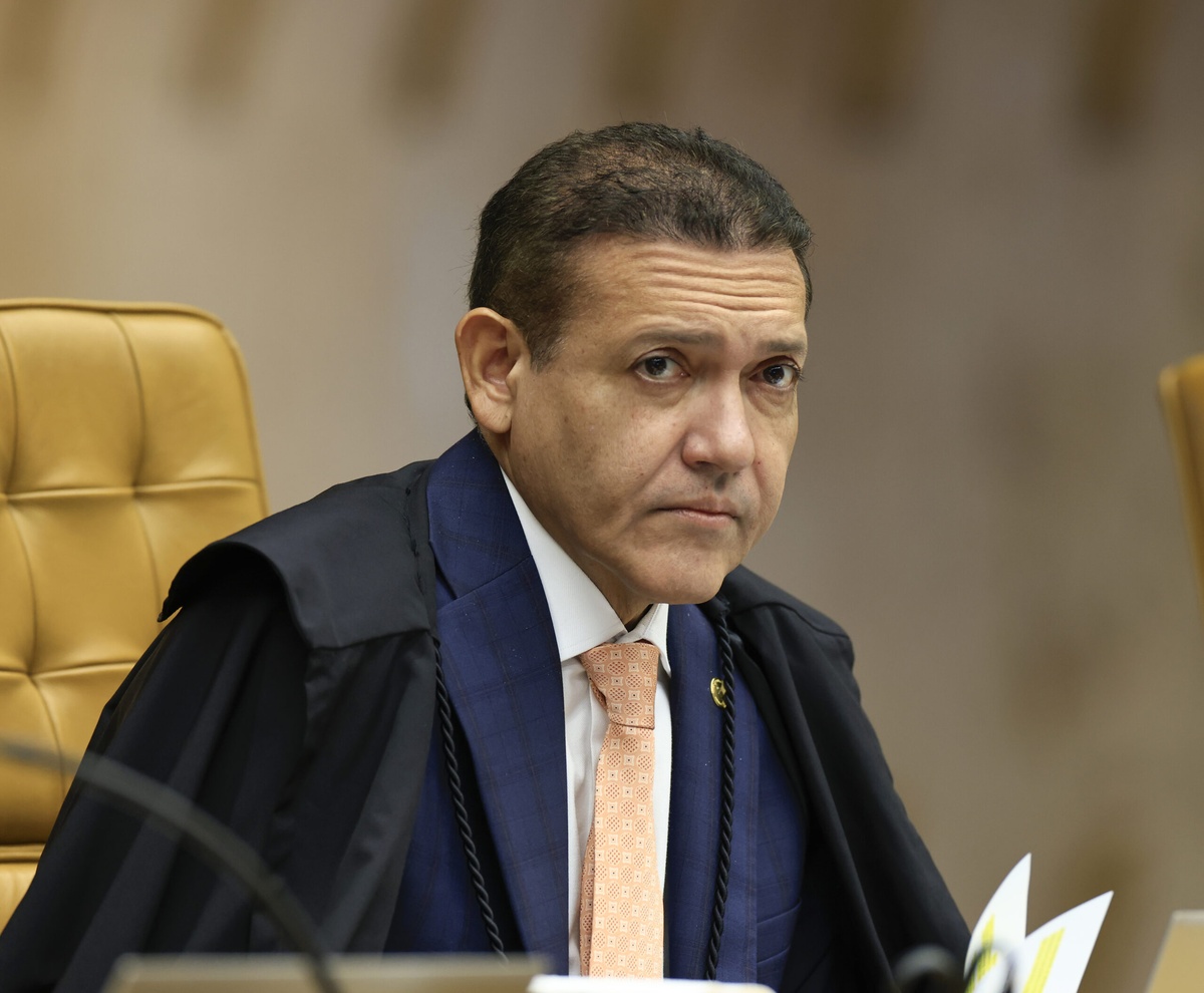 Abre inquérito