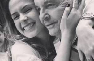 Ana Paula Renault decidiu ficar no reality após notícia de falecimento do seu pai, que havia pedido para não avisar a filha (Foto: Reprodução)