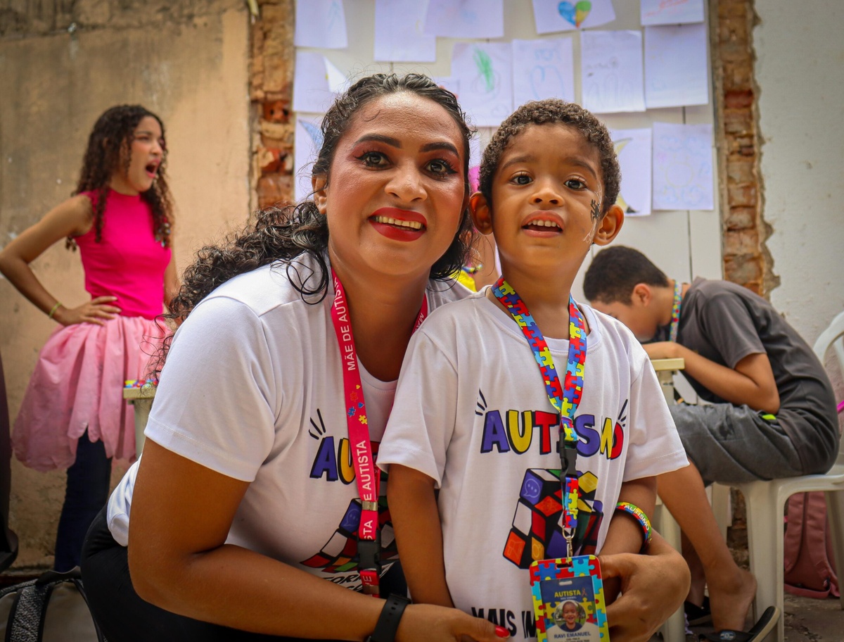 Carteira de Identificação do Autista garante acesso a direitos para pessoas com TEA no Piauí