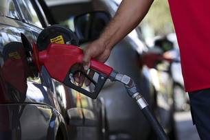 Governo sanciona lei que aumenta penas para furto e roubo de combustíveis