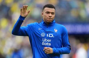 Mbappé sofre lesão muscular e vira dúvida para o Mundial (Foto: Michael Owens/Getty Images)