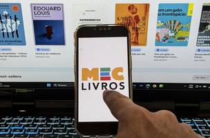 MEC livros (Foto: Rafa Neddermeyer/Agência Brasil)