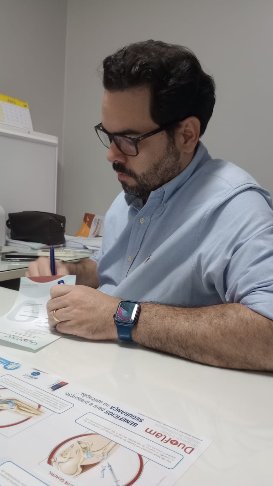 Médico ortopedista Eduardo Bona