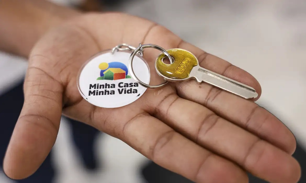 Minha Casa, Minha Vida.