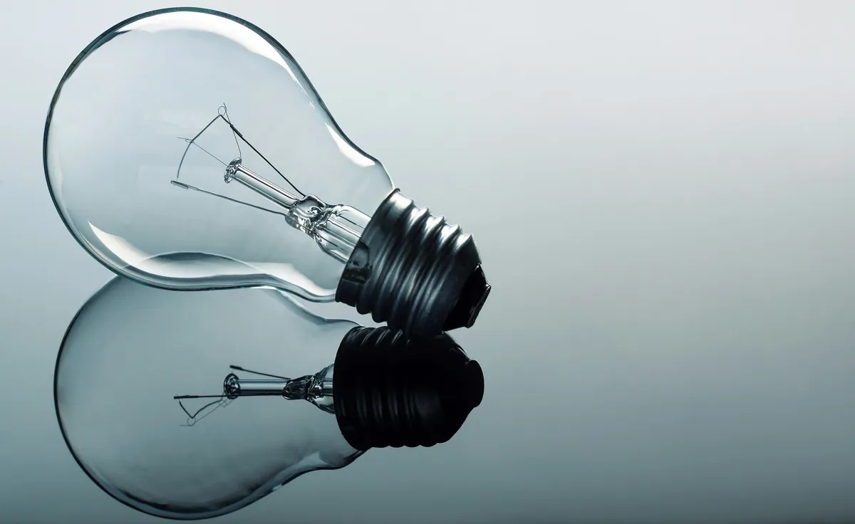 Modelo atual de energia enfrenta perda de confiança e liquidez