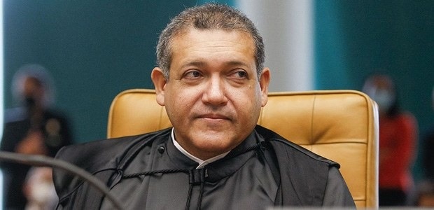 Nunes Marques deve assumir presidência do TSE após saída de Cármen Lúcia