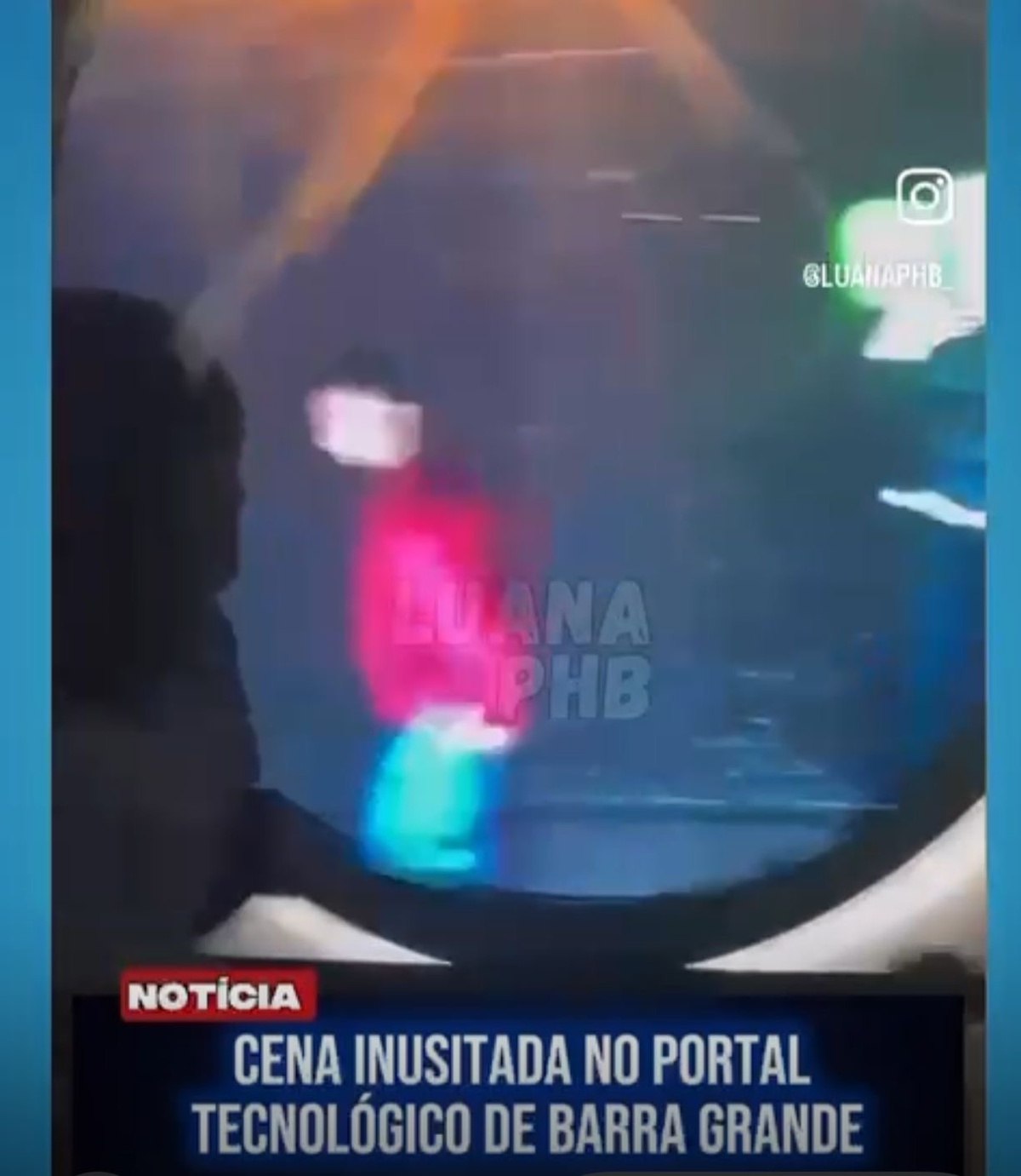 O cabra aí vai arriar as calças para mostrar o bumbum pros piauienses