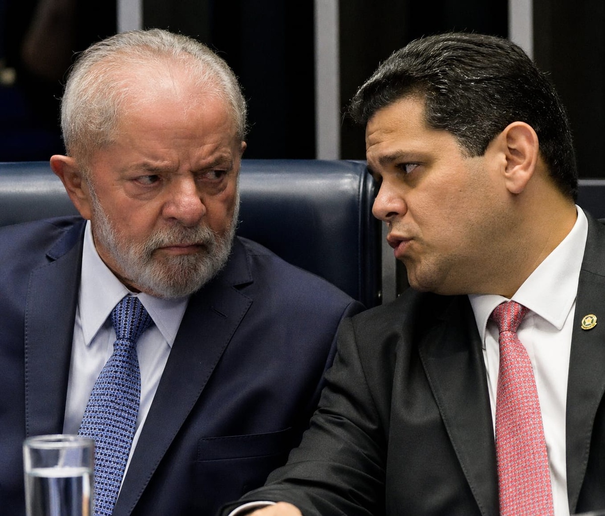 Presidente Lula e presidente do Senado, Davi Alcolumbre