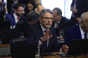 Relatório de CPI propõe indiciamento de ministros e chefe da PGR (Foto: Reprodução)