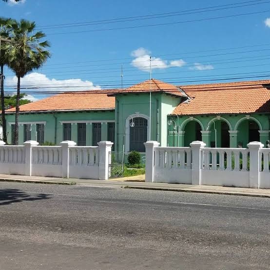 Biblioteca Cromwell de Carvalho