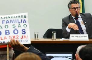Câmara adia parecer sobre fim da escala 6x1 em meio a impasse político. (Foto: Reprodução)