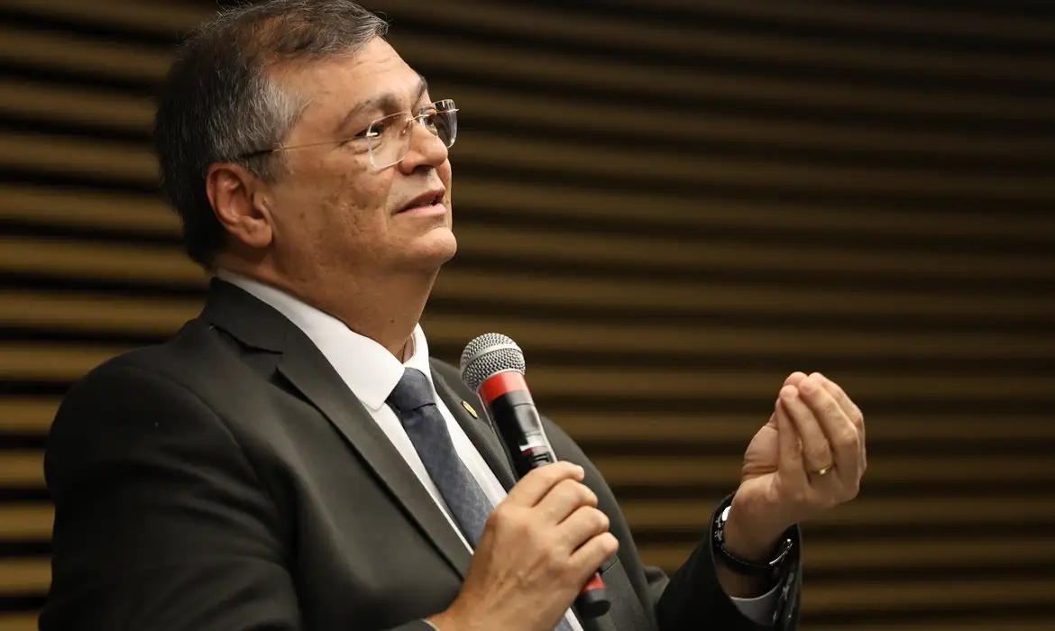 Decisão do STF cobra reforço na fiscalização do mercado financeiro