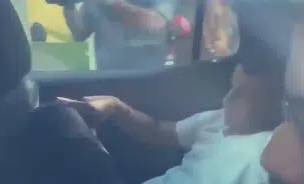 Dr. Luizinho se abaixar ao tentar sair escondido da casa de Ciro Nogueira após operação da PF (Foto: Reprodução)