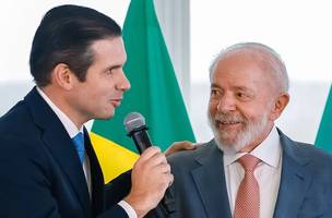 Hugo Motta, presidente da Câmara dos Deputados, e o presidente Lula (Foto: Ricardo Stuckert / PR)