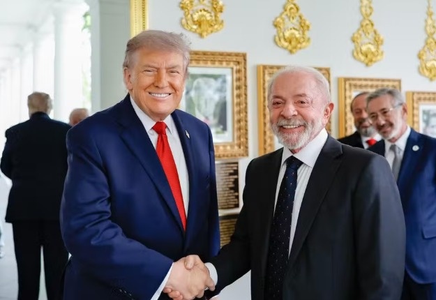 Lula e Trump se reuniram na Casa Branca e evitaram temas de maior desgaste político.