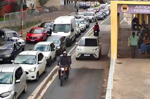 Motoristas de aplicativo precisam atualizar cadastro para usar corredores exclusivos (Foto: CCO Teresina)
