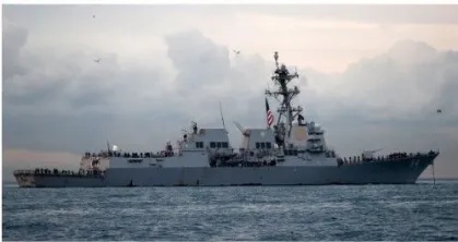 Navio Destróier, classe Arleigh Burke, dos EUA  •