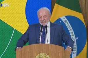 O presidente Luiz Inácio Lula da Silva (PT) durante evento em que o Governo Federal anunica medidas contra o tarifaço (Foto: Reprodução/Canal gov)