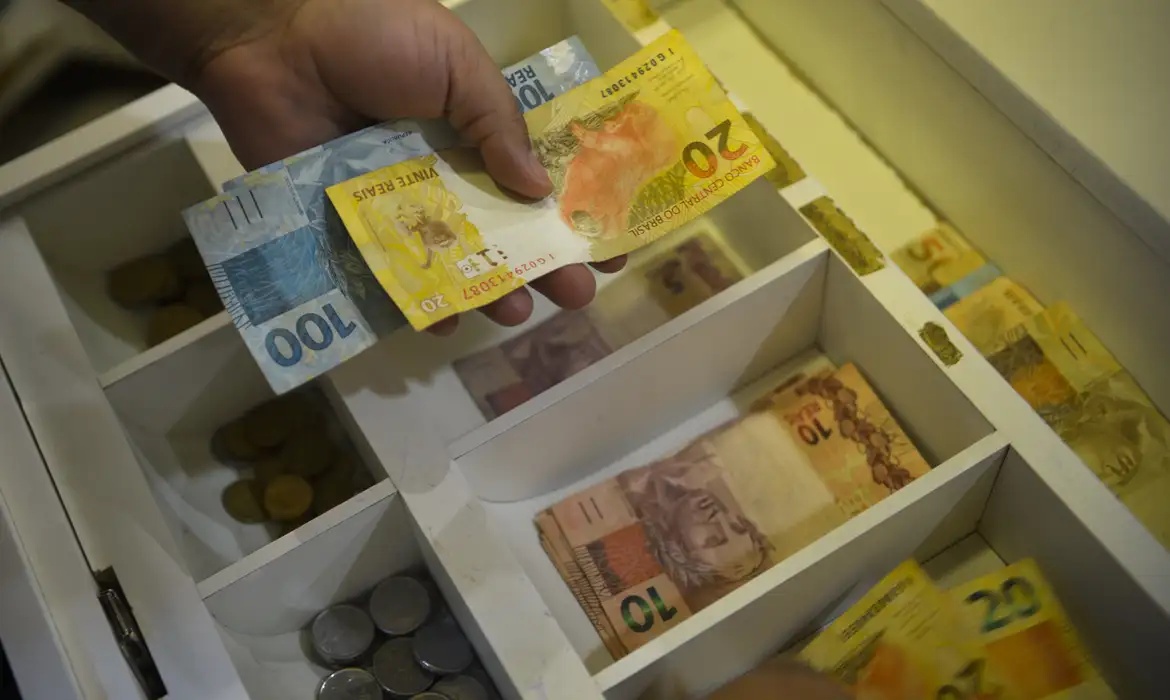 Prazo para entrega da declaração anual do MEI termina em 31 de maio.