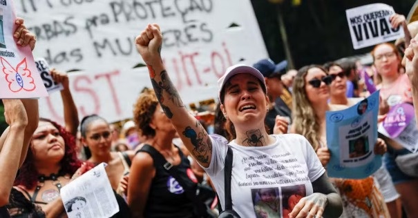 Protesto denuncia aumento de feminicídios e cobra políticas de proteção