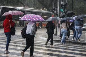 São Paulo-SP, 09/01/2024, Forte chuva atingiu a capital paulista na tarde desta terça-feira. Foto: Paulo Pinto/Agência Brasil (Foto: © Paulo Pinto/Agência Brasil)