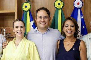 Secretária Jessica Xavier, o esposo Dr. Thales e o prefeita Camila do PT (Foto: Reprodução)