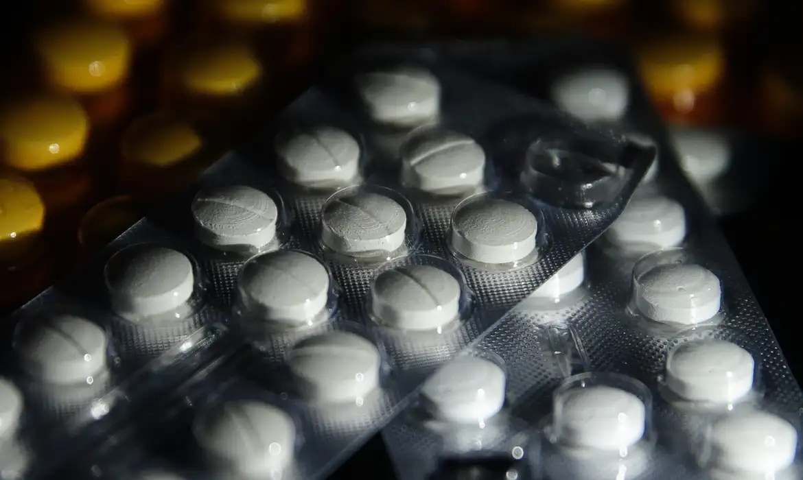 Vai produzir remédio contra esclerose para o SUS