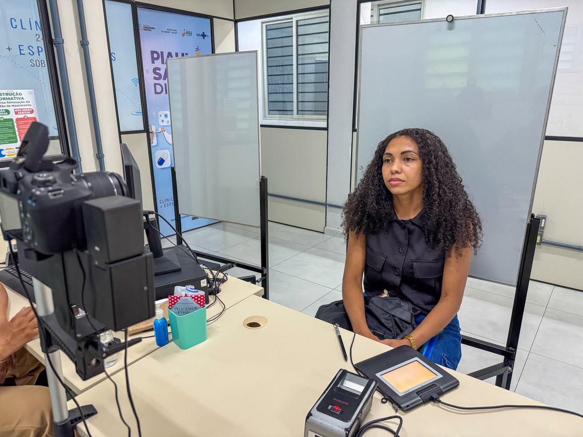 Atualização da identidade pode evitar problemas em viagens e atendimentos durante as férias.