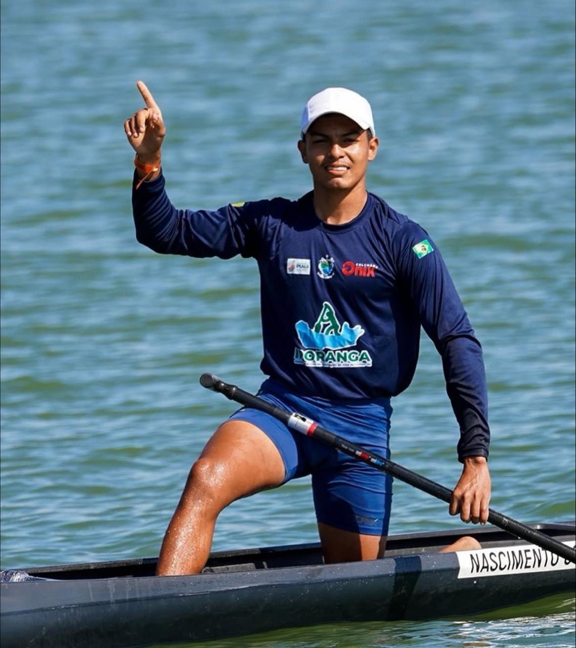 Canoísta piauiense João Pedro Silva
