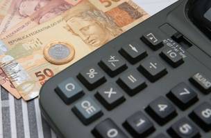 Cartão de crédito segue como principal fonte de endividamento entre os brasileiros. (Foto: Agência Brasil)
