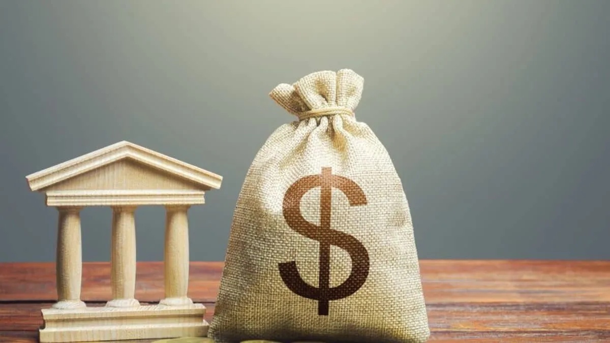 Dívida bruta do governo alcançou R$ 10,6 trilhões e atingiu o maior nível desde 2021.
