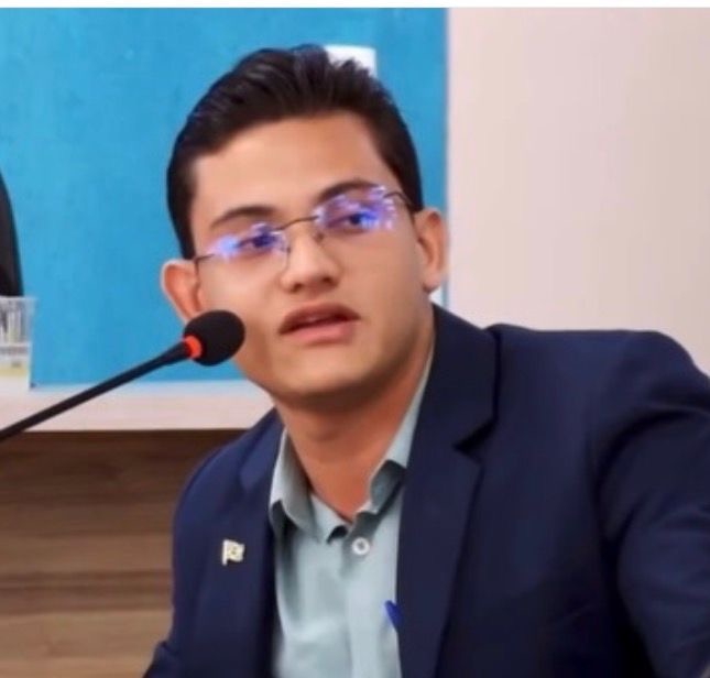 Douglas Azevedo