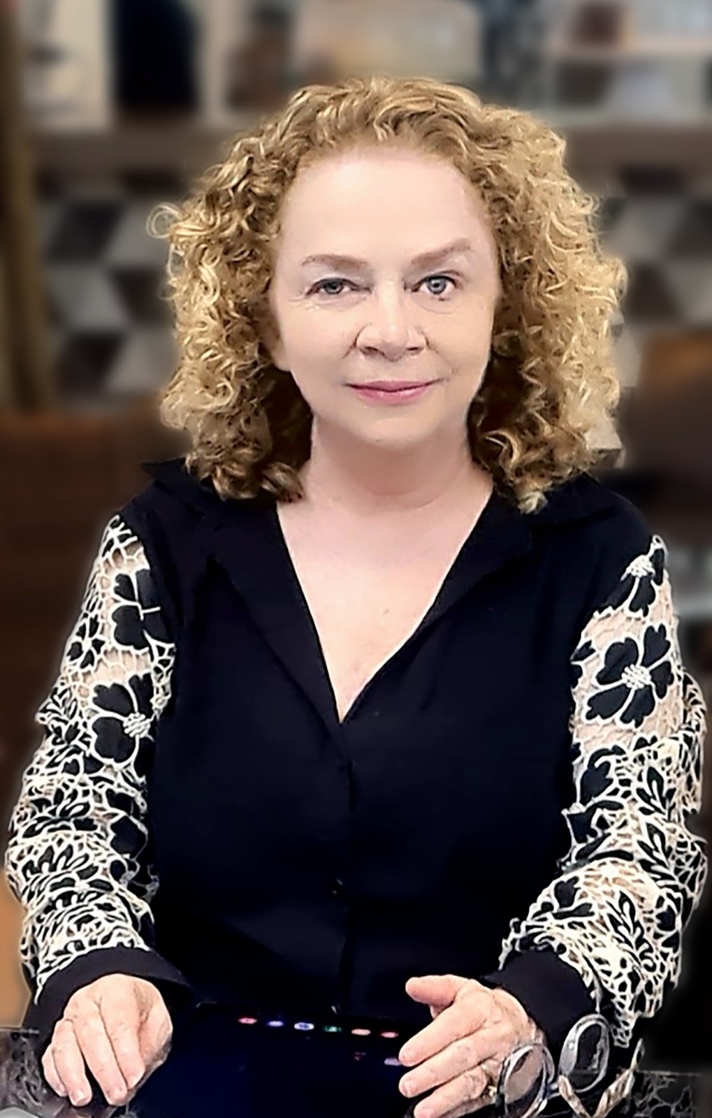 Escritora Marleide Lins