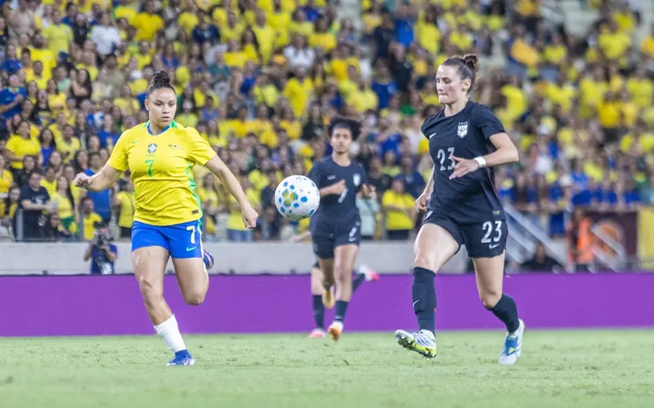 Estados Unidos superou o Brasil na Arena Castelão