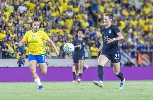 Estados Unidos superou o Brasil na Arena Castelão (Foto: Lucas Emanuel/AGIF/Folhapress)