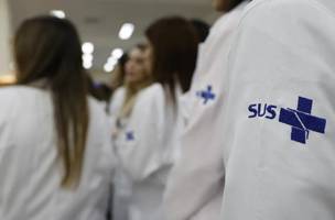 Médicos (Foto: Fernando Frazão/Agência Brasil)