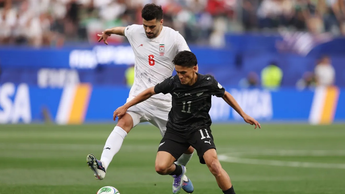 Mehdi Taremi criticou a falta de apoio após deslocamento do Irã durante a Copa.
