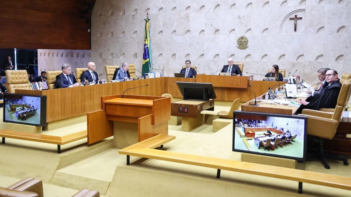 Moraes, Zanin, Dino e Gilmar apresentaram voto conjunto sobre o pagamento de verbas indenizatórias.