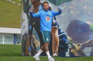 Neymar na Granja Comary durante concentração para Copa do Mundo (Foto: Rafael Ribeiro / CBF)