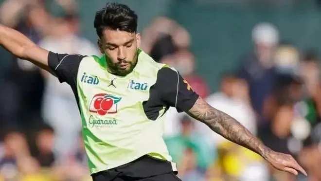 Paquetá deve ganhar oportunidade entre os titulares no último teste antes da Copa.