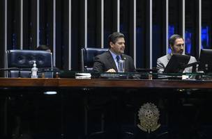 PEC que reduz a jornada de trabalho aguarda despacho para começar a tramitar na CCJ do Senado. (Foto: Carlos Moura/Agência Senado)